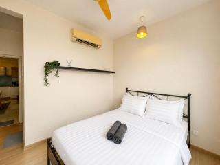 Cozy Home Adina 2 Bedrooms at Section 13 Shah Alam - 1