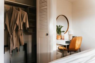 Zen Haus Garden Retreat, prime location, Luxe amenities - 6