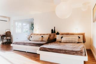 Zen Haus Garden Retreat, prime location, Luxe amenities - 5