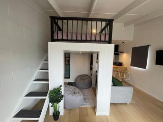 Cozy Studio Near UC & Christchurch Airport - 8