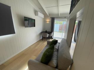 Cozy Studio Near UC & Christchurch Airport - 7