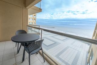 One Bedroom Beachside in Glenelg - 7