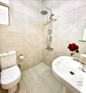 Premium 3 beds Apartment in Luxury Gated Villa in Shourouk City - 2
