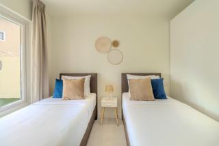 Modern Villas with Private Pools, Whirlpools & Gardens - 2