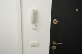 MOONLIGHT EMERALD SUITE - Big Balcony & Covered Private Parking - by RealTrust - 2