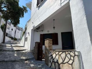 Simple Greece Skyros House - 2
