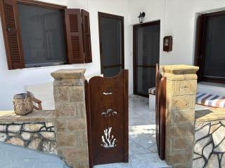 Simple Greece Skyros House - 4