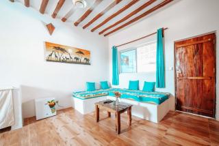 King Simba Apartment Hotel & Restaurant - Bwejuu - 3
