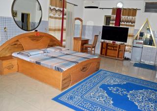 Hotel Loris - 1
