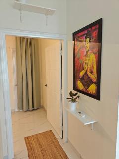 Panoramic Suite with Mountain Views - 4