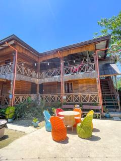 Islanders Hostel Port Barton - 4