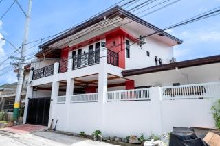 RedDoorz @ Alquiza Residences Paranaque - 9