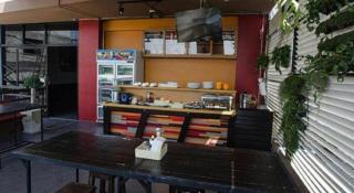 Loft Living Hotel Khonkaen - 7