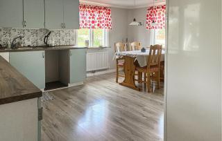 3 Bedroom Gorgeous Home In Hemse - 4