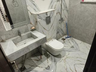 2 Bedroom Modern Furnished Apartment - 9