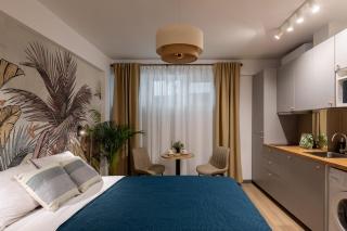 Urban Jungle Studio near City Center - 6