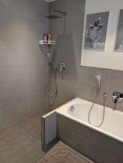 Moderne & möblierte 60qm Wohnung - 5
