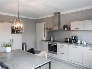 Apartment Komfortable Ferienwohnung mit großem Balkon by Interhome - 9