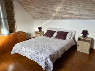 Holiday Home Gite - typisch bretonisches Bauernhaus mit Pool by Interhome - 1