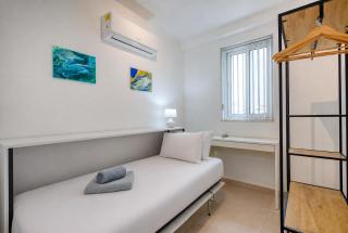 Beautiful penthouse with terrace & jacuzzi WVID1-2 - 1