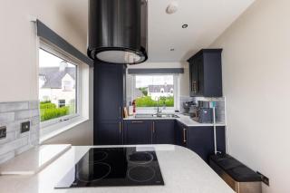 Luxury Cottage in the Heart of Portree HS - 1