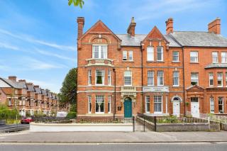 Clarence House - 9