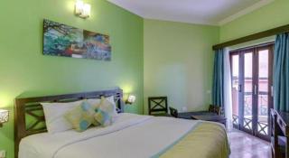 The Baga Marina Beach Resort & Hotel - 2