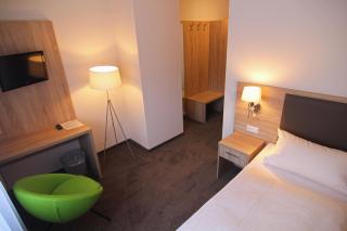Hotel Sunny Side Up - Dauchingen - 8