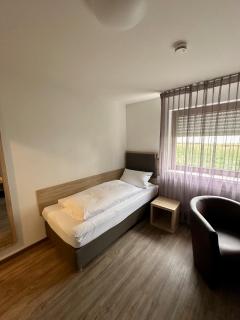 Hotel Sunny Side Up - Dauchingen - 6