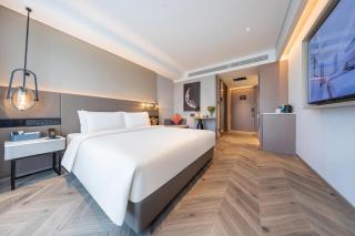 Atour Hotel Qingdao May Fourth Square Hisense Plaza - 5