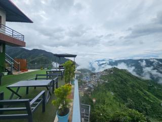 Living On The Edge Mussoorie A Luxury Stay with Rooftop Cafe - 2