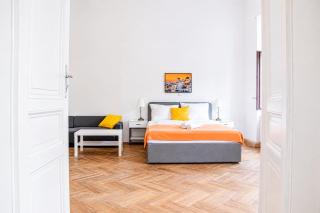Cozy 2BR Apt with TV & Netflix, Steps from AKH - Vienna - 5