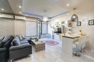 Domus Apartments Old Town with Garage - 0