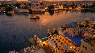 Hotel Devraj Niwas on Lake Pichola - 7