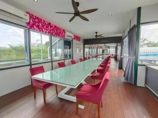 Twin Jets Resort -  - 6
