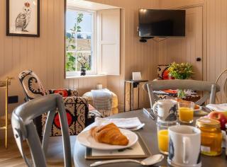 Broombarns Farm Cottage - 1