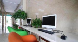 GreenTree Inn Shanghai Minhang Beiqiao Subway Station Express Hotel - 4