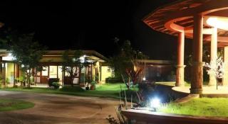 Boro Bay Hotel - 8