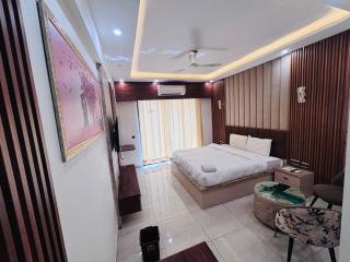 Hazarat Havens stay - 2