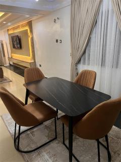 Hansbro Suites And Apartments - 9