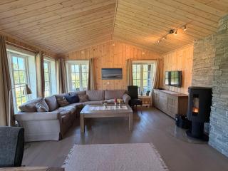 Bergestua - 4 bedroom cabin - 6