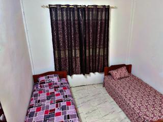 chambre à louer à séréhini au rez de chaussée d'un R plus 1 - 1