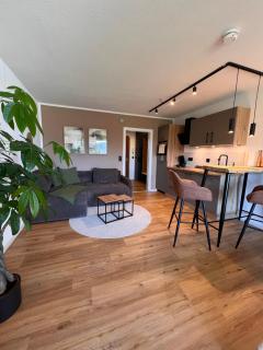 Renoviertes Apartment mit Hallenbad & Bergblick im Allgäu - 8