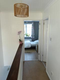Cosy 3-4 bedroom house in a great location - 7
