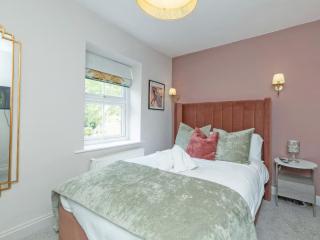 Foxglove Cottage - 2