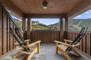 Park City 5BR with Private Hot Tub, Theater and Game Loft and Free Shuttle - 6