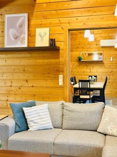 Villa Njalla, Aurora Cabin by the Lake - 6