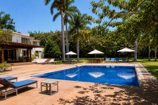 Chapala's Premier Lakefront Estate - 8