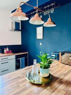Ropewalks City Centre Apartment with Roof Terrace - 4