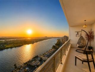 Exclusive 3BR Retreat Nile and Pyramids Views Maadi Prime location - 6